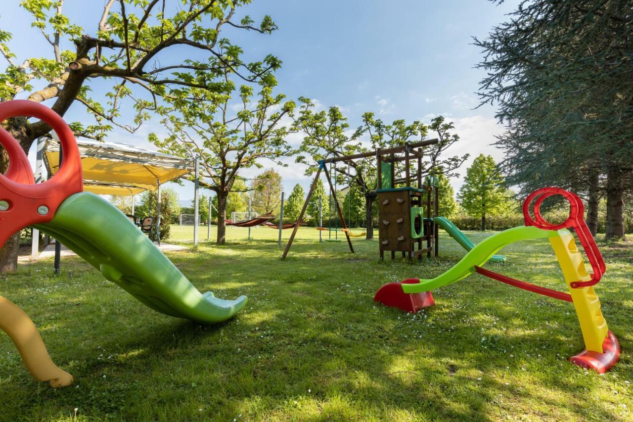 Agriturismo Casolare Lucchese لوكا المظهر الخارجي الصورة