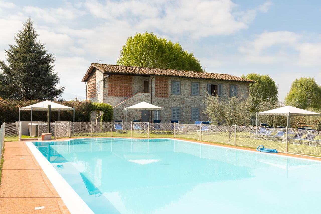 Agriturismo Casolare Lucchese لوكا المظهر الخارجي الصورة